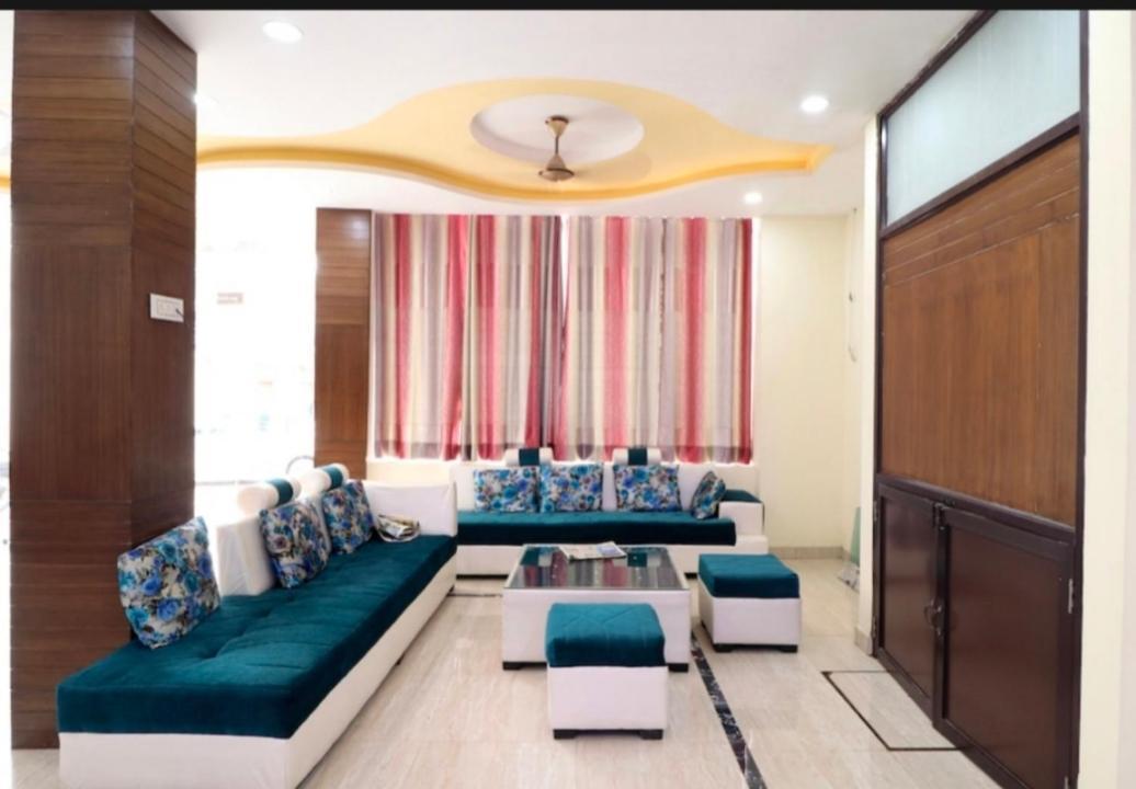 Hotel Kb Square Near Chandigarh Railway Station Eksteriør billede