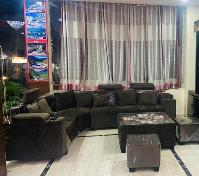 Hotel Kb Square Near Chandigarh Railway Station Eksteriør billede