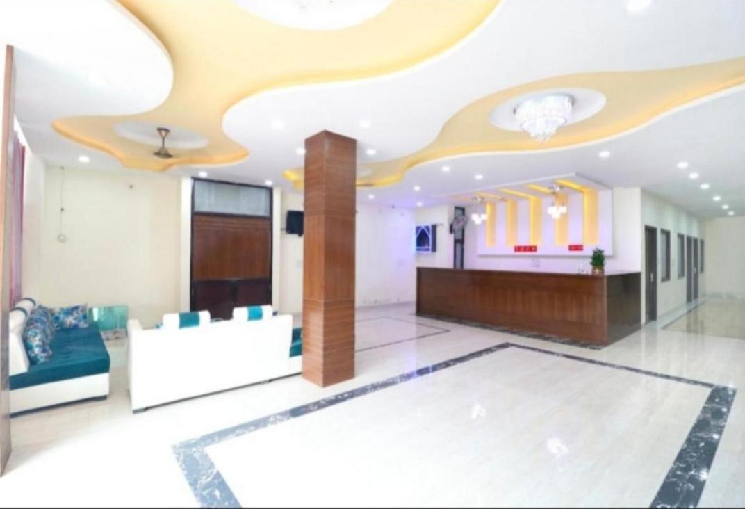 Hotel Kb Square Near Chandigarh Railway Station Eksteriør billede